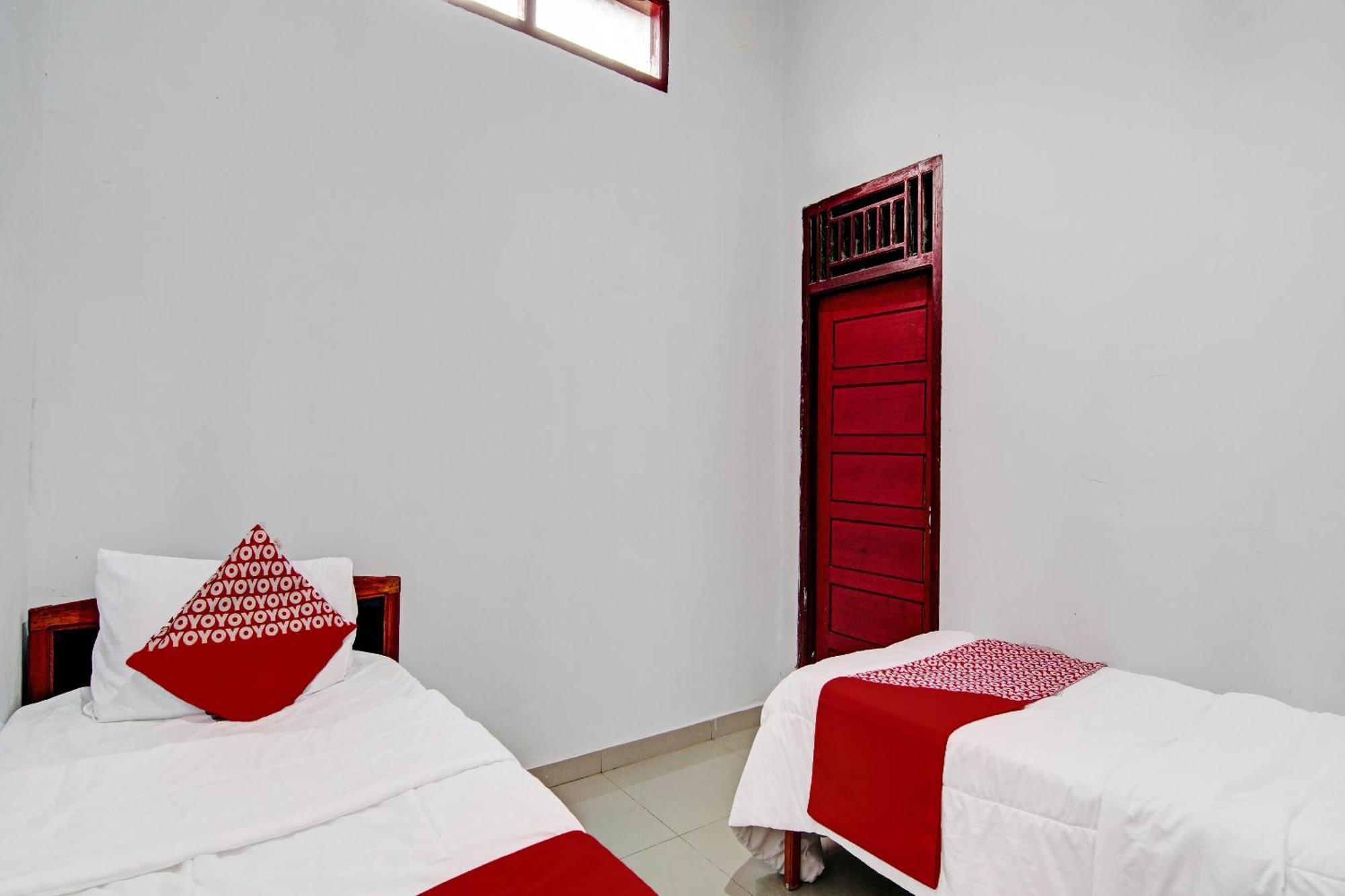 Oyo 92330 Hotel Rindu Sempadan Near Taman Wisata Rindu Sempadan Pekanbaru Buitenkant foto